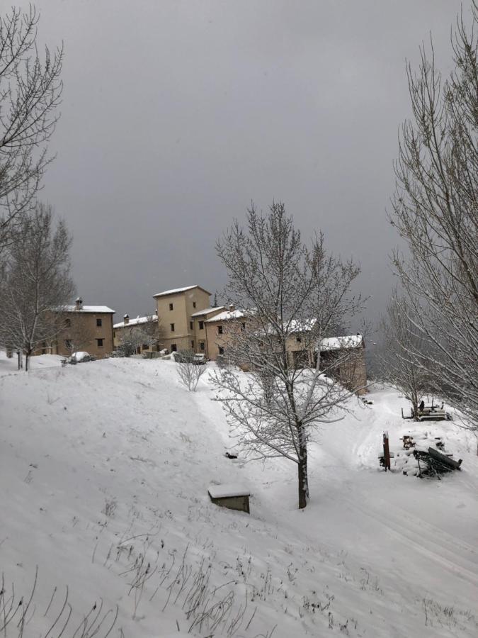 Agriturismo Il Covo Del Solengo Villa Valtopina Exterior photo